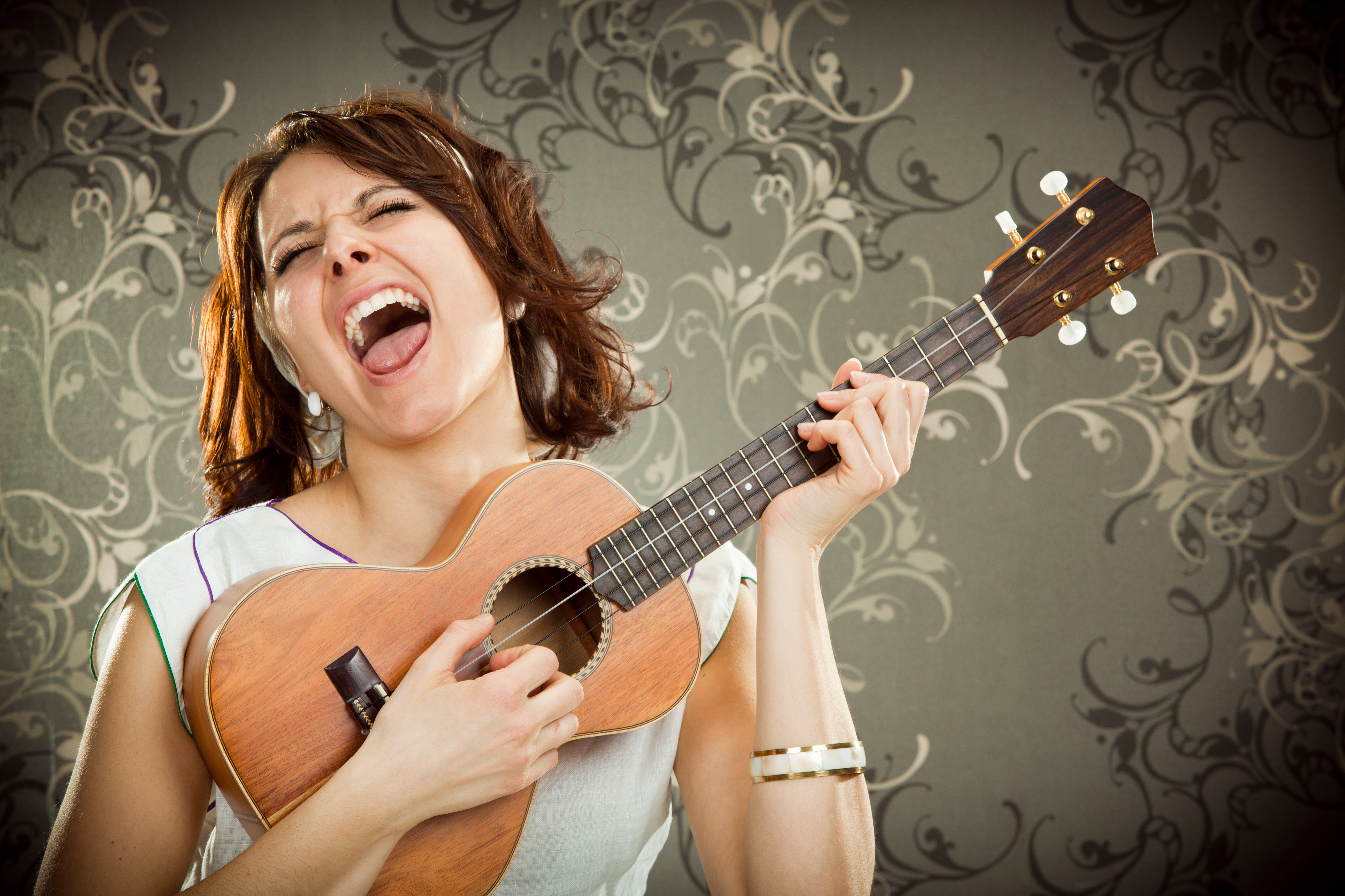 girl on ukulele